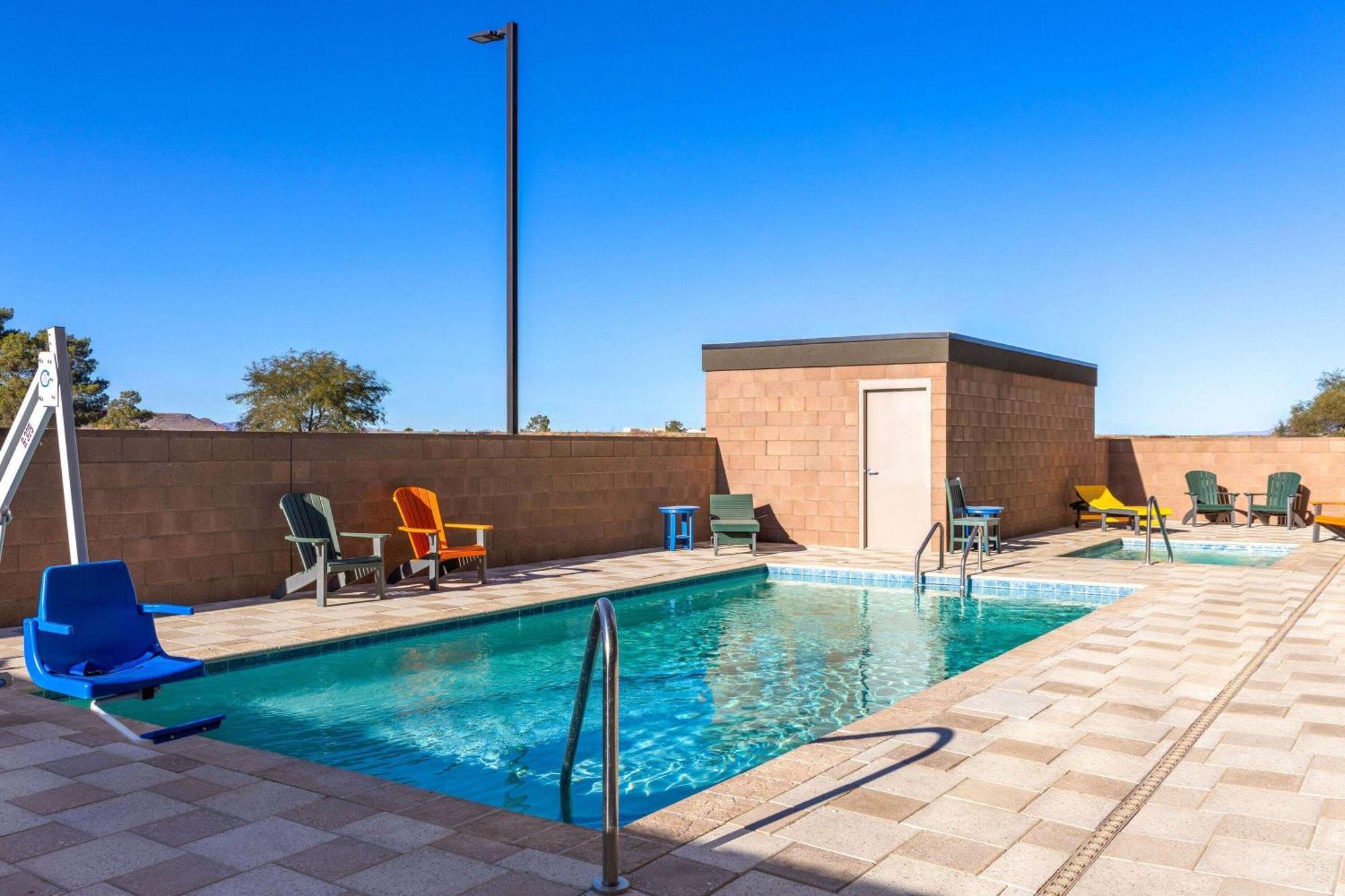Wingate By Wyndham Kingman Exterior foto